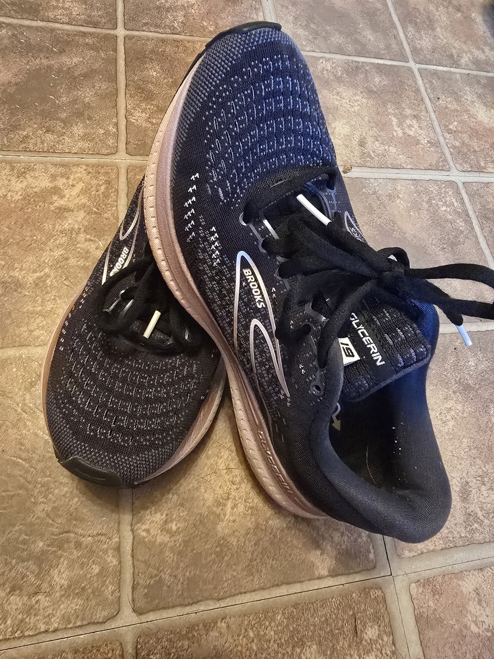 Brooks Women's Running Sneakers in Black and Pink